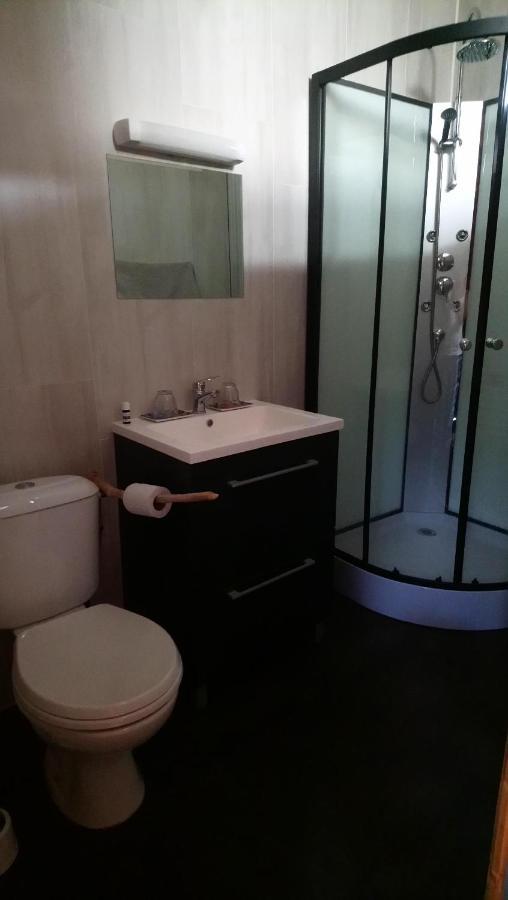 Saint-Julien-Vocance Chambre Privee Chez L'Habitant מראה חיצוני תמונה